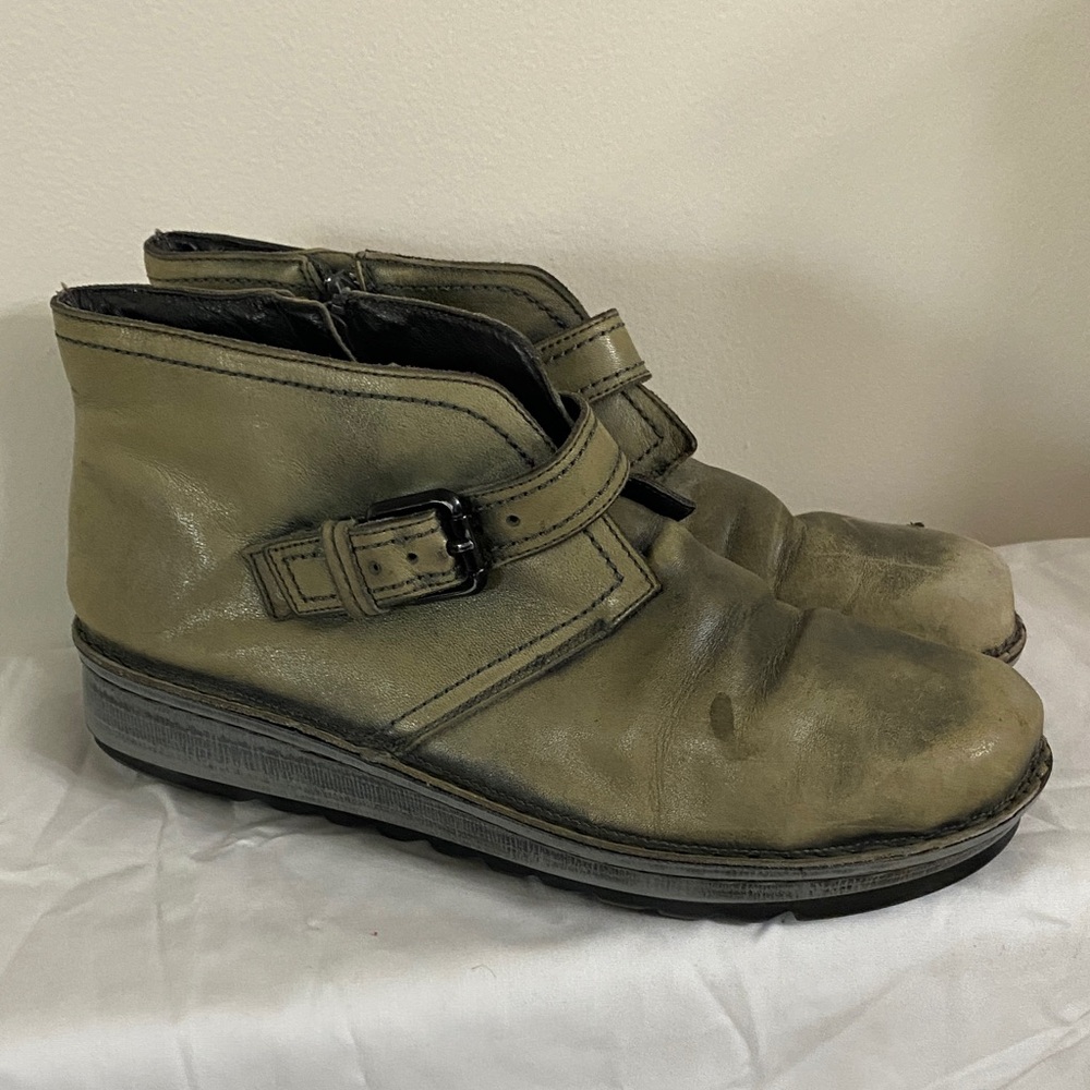Women’s Naot Leather Ankle Boots